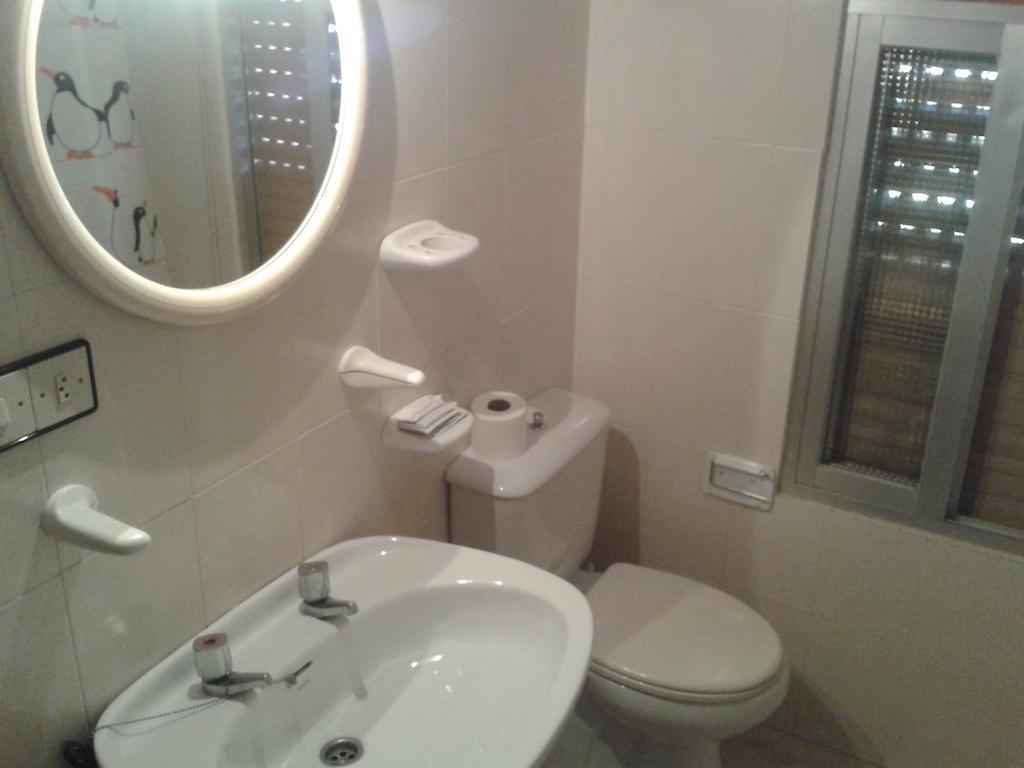 Hostal Restaurante Los Bronces รีโอปาร์ ห้อง รูปภาพ