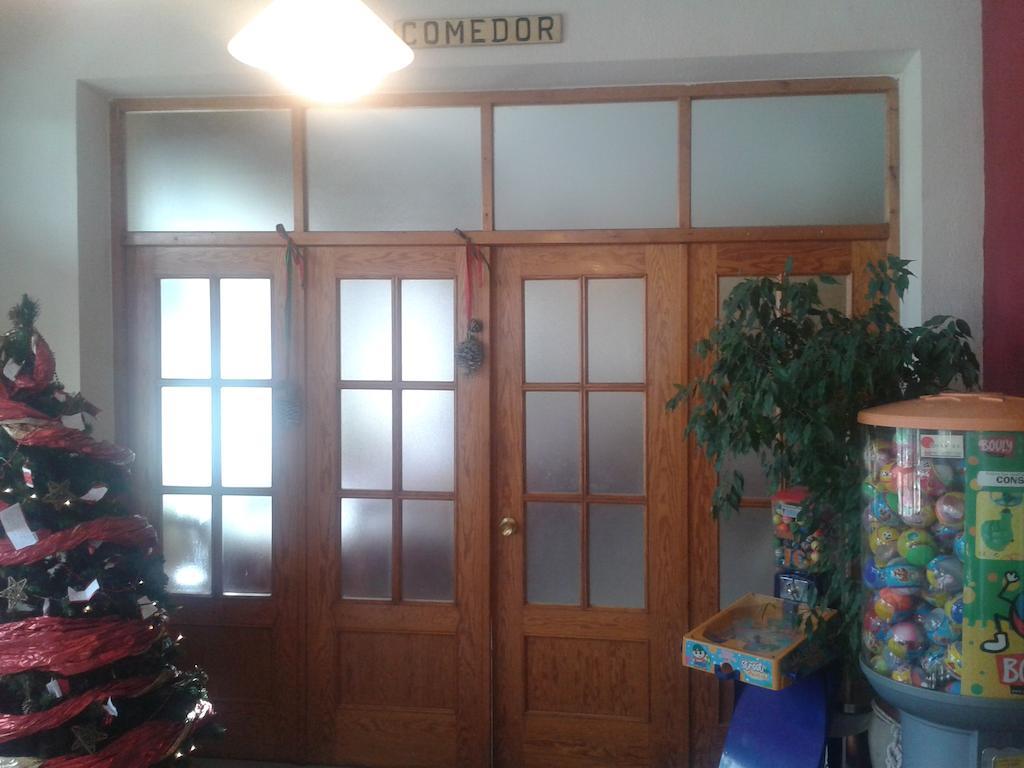 Hostal Restaurante Los Bronces รีโอปาร์ ภายนอก รูปภาพ