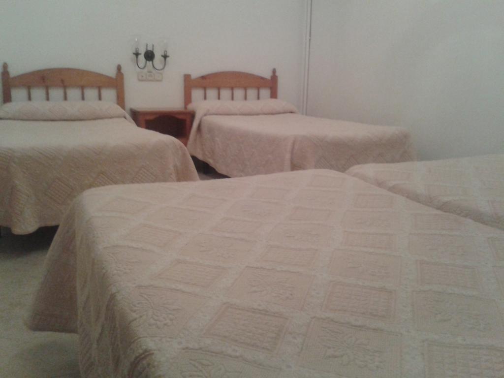Hostal Restaurante Los Bronces รีโอปาร์ ห้อง รูปภาพ